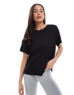 Weekday - Essence - T-Shirt in Schwarz mit normalem Schnitt