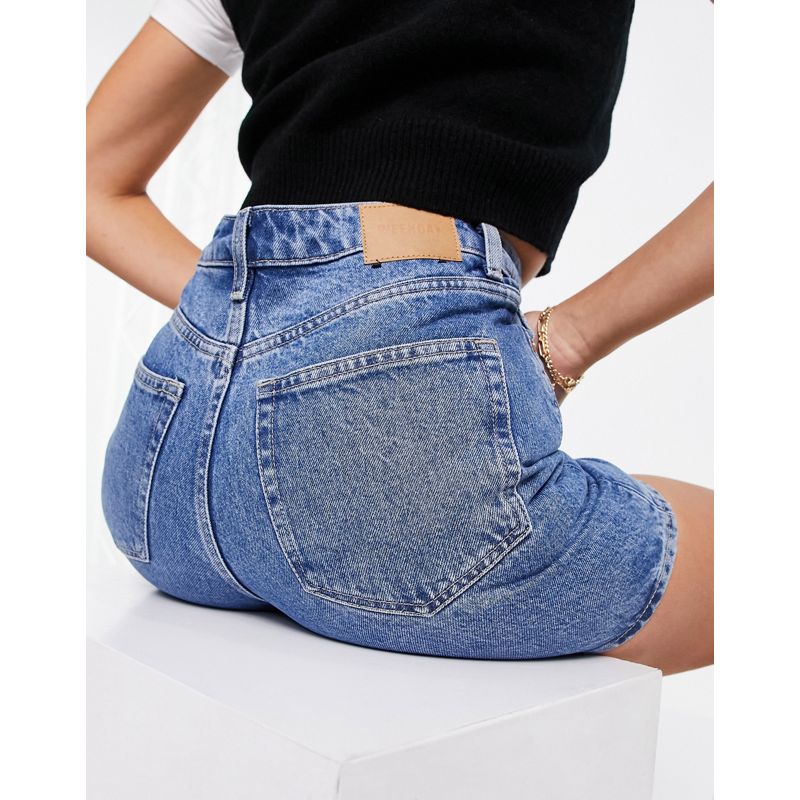 Pantaloncini IeqoF Weekday - Eya - Pantaloncini di jeans in cotone organico blu harper