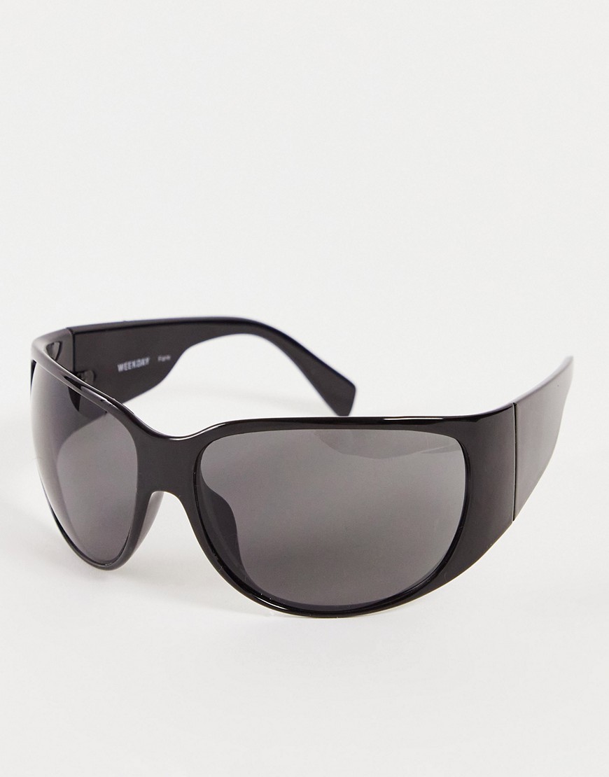 Weekday Fare oversized sunglasses in black