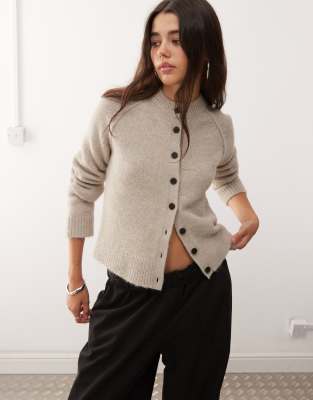 Weekday - Figurbetonte Strickjacke aus Wollmix in maulwurfbraun meliert-Neutral