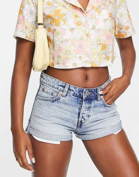 Weekday - Fire - Denim short van katoenmix met lage taille in lente blauw - view 1
