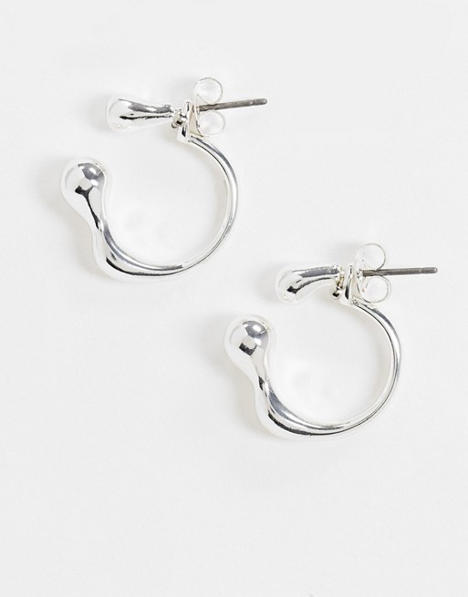 Weekday Fluid barbell earrings in silver