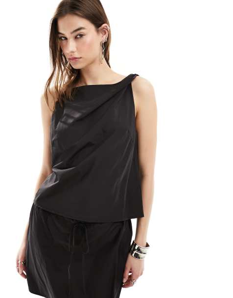 Weekday - Francis - Top nero drappeggiato con scollo a barchetta in coordinato - view 1