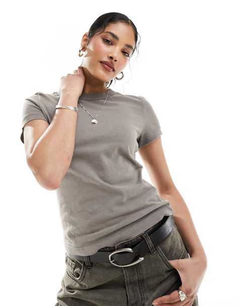 Weekday Frida 90s fit T-shirt in washed gray - view 1