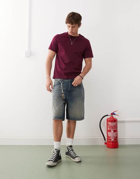 Weekday – Galaxy – Weite Jeansshorts in dunkelblauer, verblichener Waschung - view 1