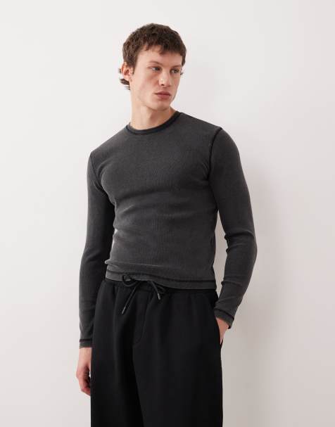 Weekday – Geripptes, langärmliges Slim-Fit-Shirt in verwaschenem Schwarz - view 1