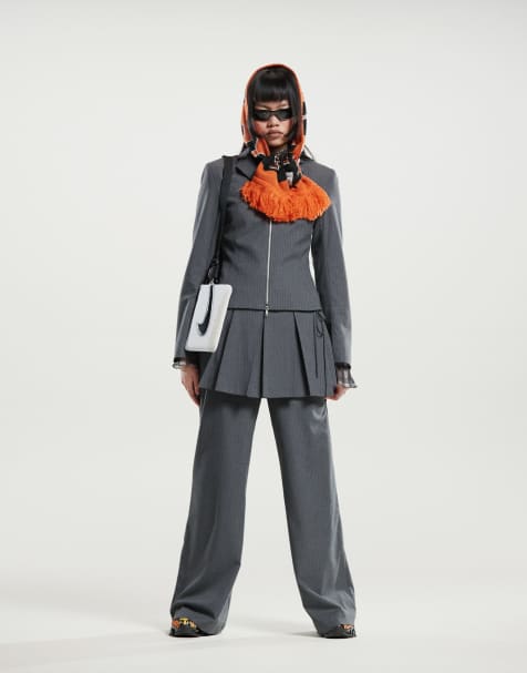 Weekday - Gestreepte broek met afgeknipte tailleband in gemêleerd grijs, deel van co-ord set - view 1