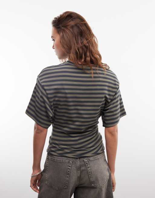 Weekday - Getailleerd T-shirt met strepen in kaki en donkergrijs, 4 van 4