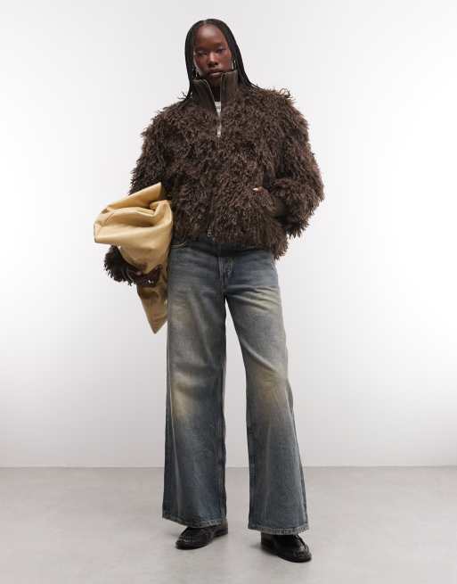 Weekday giacca boxy fit in pelliccia sintetica marrone chiaro, 3 di 4