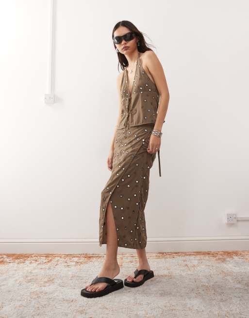 Weekday - Gonna midi a portafoglio kaki con decorazione di paillettes a specchio in coordinato