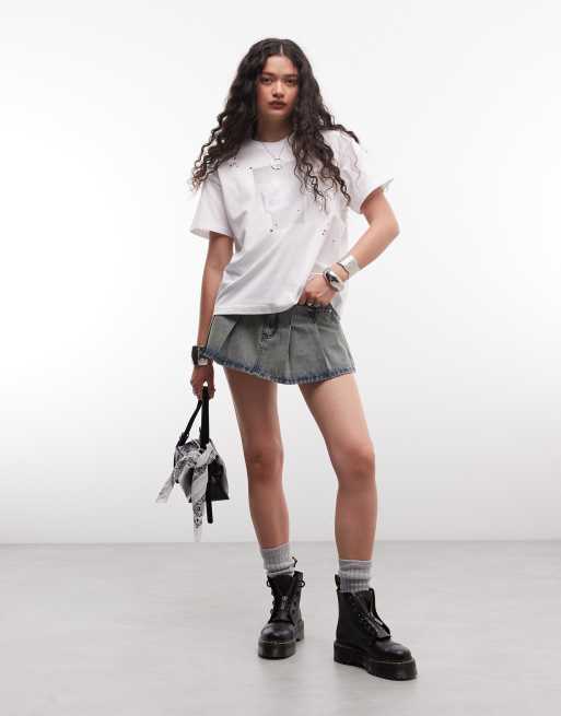 Weekday graphic print oversized t-shirt with metal stud detailing in white, 3 of 4