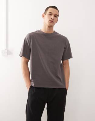 Weekday Great Boxy Fit T-shirt In Brown