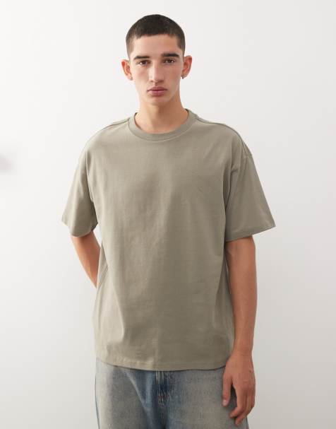 Weekday – Great – Kakifärgad t-shirt i boxig, oversized fit - view 1