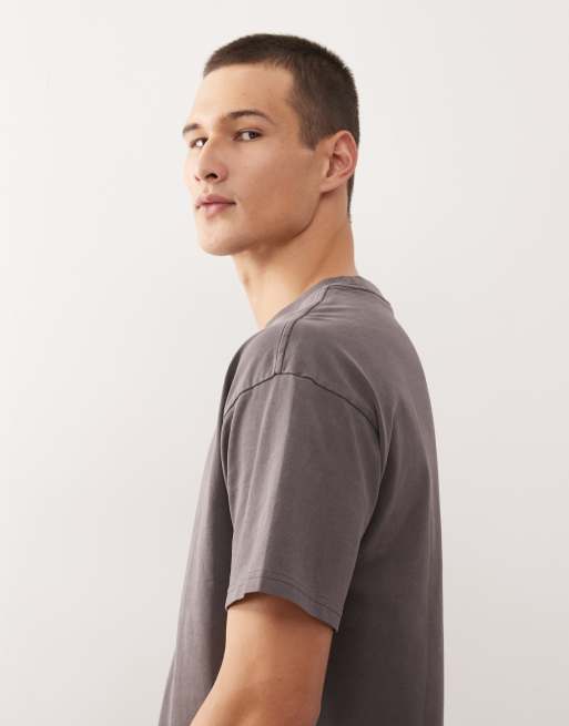 Weekday – Great – Kastig geschnittenes T-Shirt in verwaschenem Braun, 3 von 5