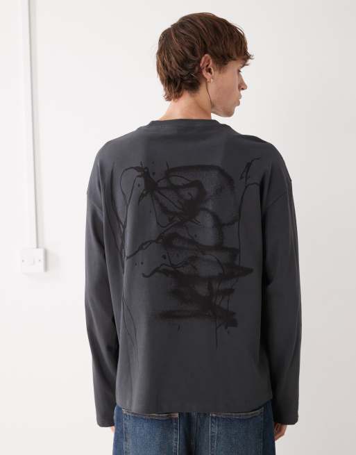 Weekday - Great - Støvet sort T-shirt med 'Big Mess'-grafik i firkantet pasform, 3 af 5