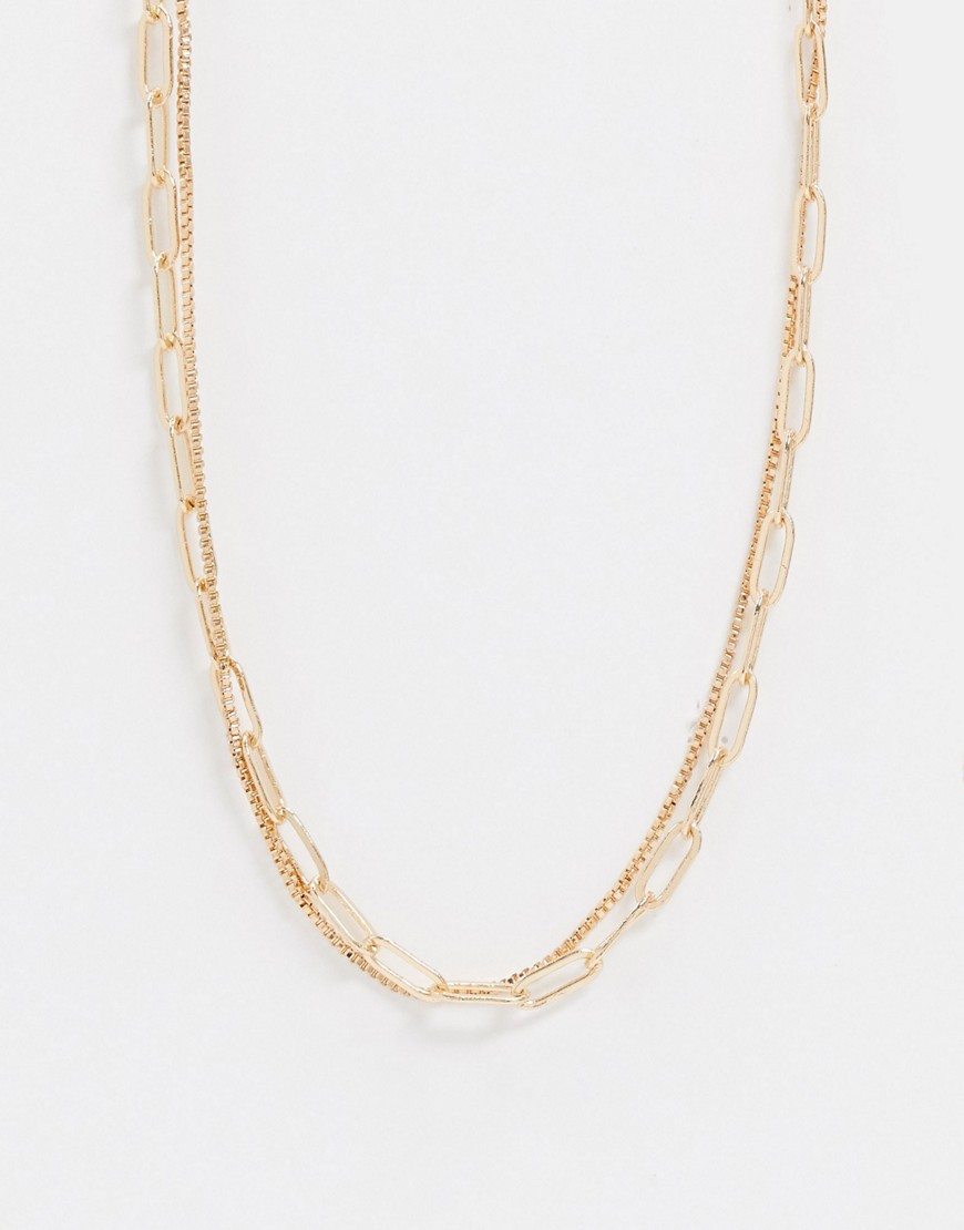 Weekday – Guldfärgat halsband i dubbla lager med kontrasterande detalj