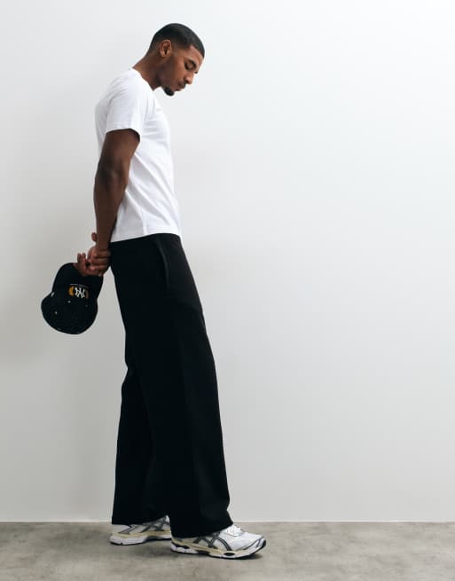 Weekday heavyweight jersey oversized wide leg trackies in black, 3 of 5