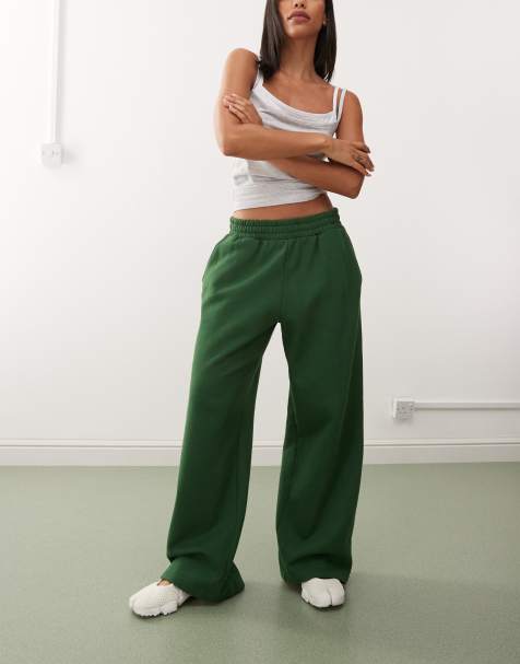 Weekday heavyweight jersey wide leg sweatpants in dark green - view 1