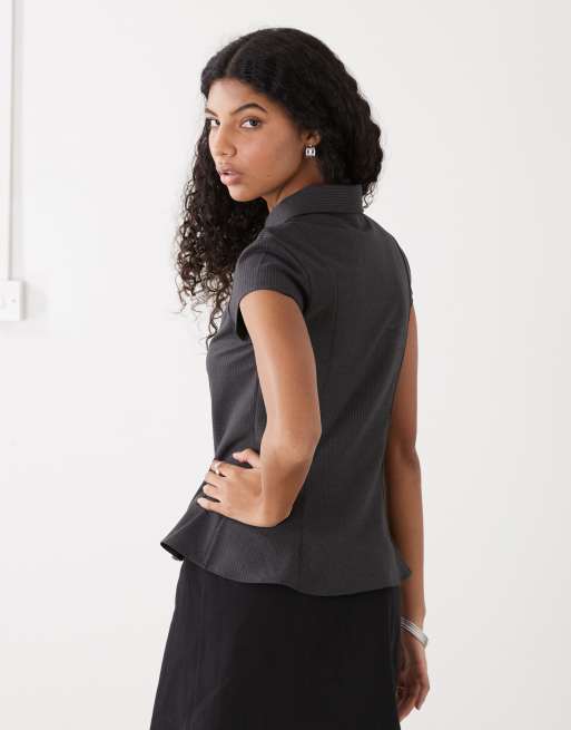 Weekday – Hemdbluse in meliertem Grau mit Nadelstreifen und Knopfleiste, 4 von 4