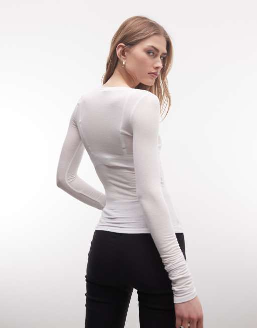 Weekday - Henley T-shirt met lange mouwen in wit, exclusief bij ASOS, 4 van 4