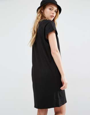 black high neck t shirt dress