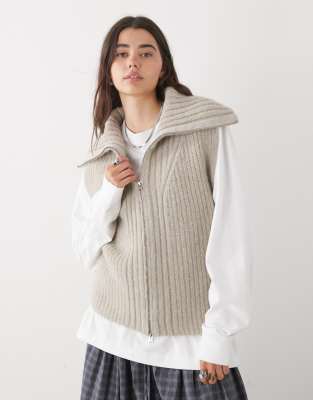 Weekday - Hochwertige, grob gestrickte Weste in meliertem Beige aus Wollmix mit durchgehendem Reißverschluss-Neutral