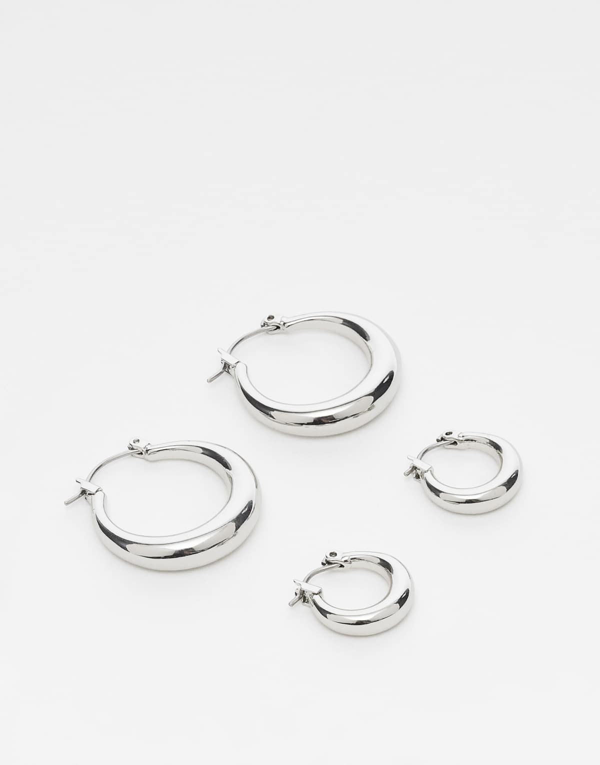 Weekday hoop earrings 2-pack in silver