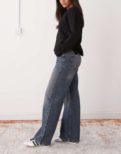 Weekday - Imo - Jeans a vita bassa a fondo ampio lavaggio blu scolorito, 3 di 5