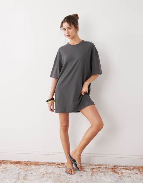 Weekday - In esclusiva per ASOS - Vestito T-shirt oversize grigio antracite - view 1