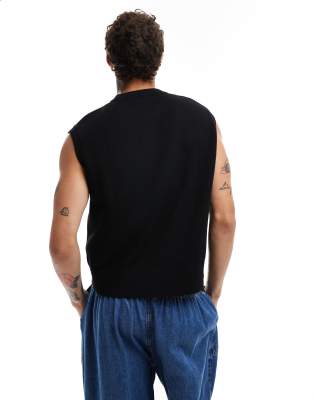 WEEKDAY ISAK KNIT VEST