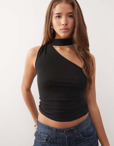 Weekday – Iza – Czarny top na jedno ramię z dekoltem halter - view 1