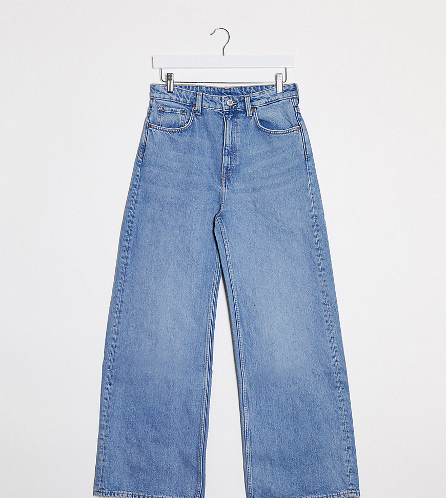 Weekday - Jeans met wijde pijpen van organisch katoen in blauw