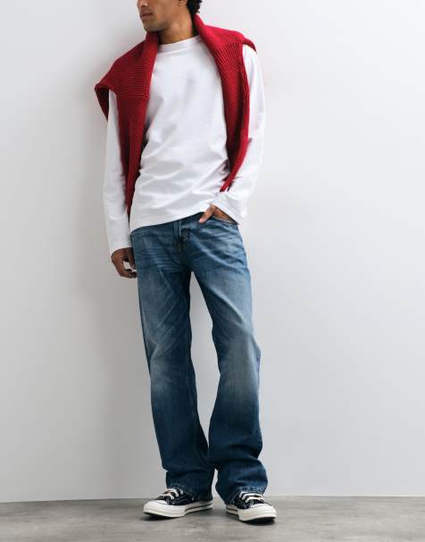 Weekday Jeans mit niedriger Taille und geradem Bein in dunkler Waschung - view 1