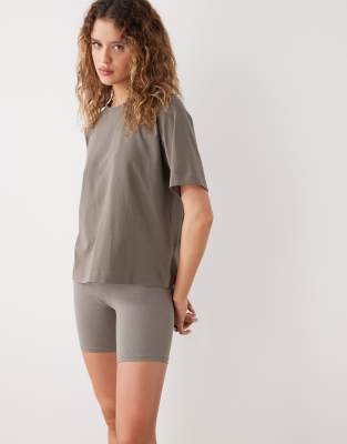 Weekday - Jersey-Shorts in Grau