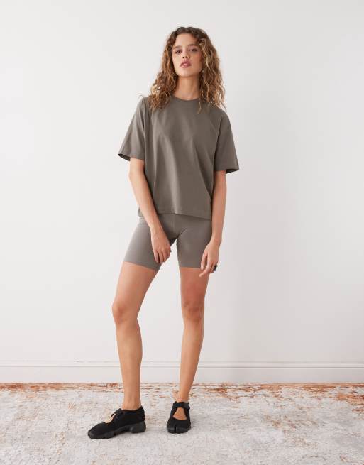 Weekday jersey shorts in grey, 2 of 5