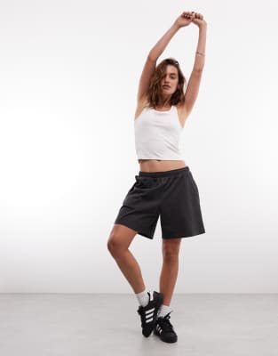 Weekday jersey shorts in off-black off black 8490₽