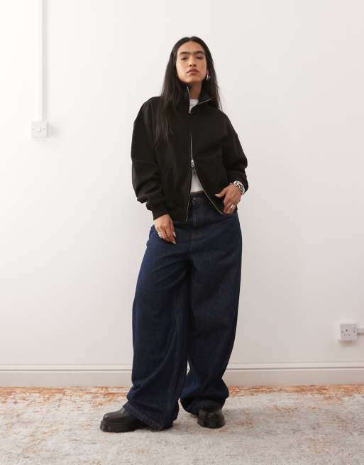 Weekday – Jodi – Sweatshirt in gebrochenem Schwarz mit Stehkragen und durchgehendem Reißverschluss, 2 von 4