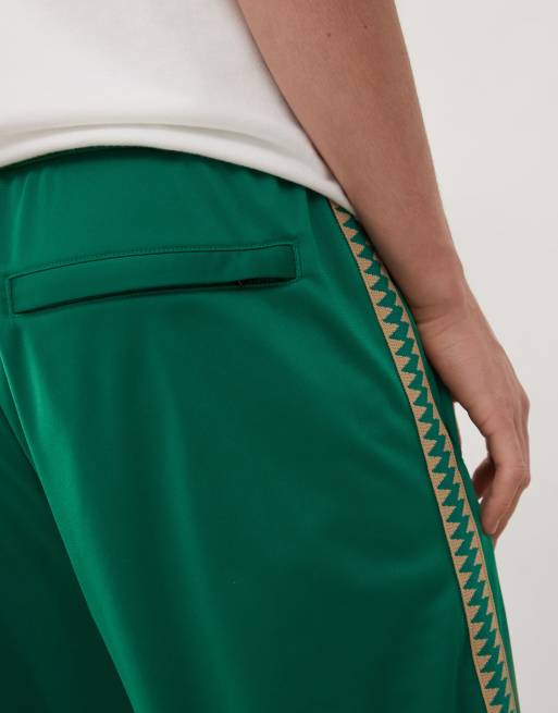Weekday - Joggingbroek met wijde pijpen en zijbies in groen, 3 van 5