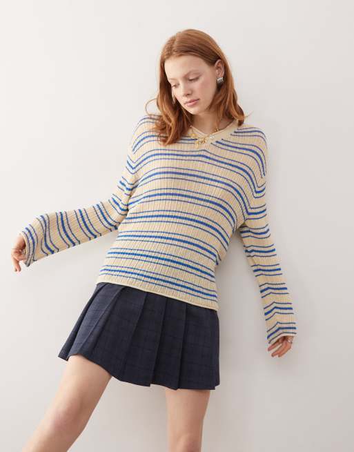 Weekday Kai v neck jumper in blue & off-white stripe, 2 of 4