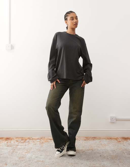 Weekday – Kastiges, langärmliges Oversize-T-Shirt in verwaschenem Schwarz, 2 von 4