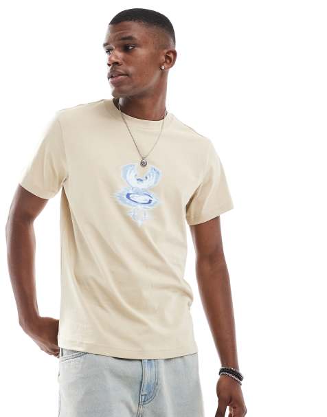 Weekday – Kastiges Oversize-T-Shirt in Beige mit Adler-Grafikprint - view 1