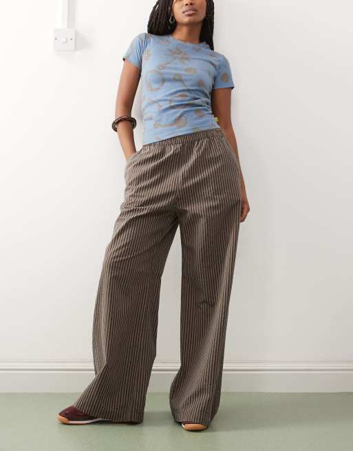 Weekday - Katoenen broek met trekkoord en bruine streep
