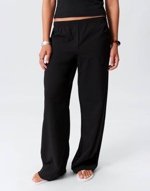 Weekday Kelly elasticated waist wide leg trousers in black, 2 of 4