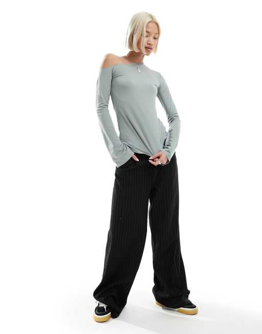 Weekday Kiara one shoulder long sleeve top in gray, 2 of 4