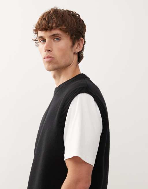 Weekday knitted vest in black