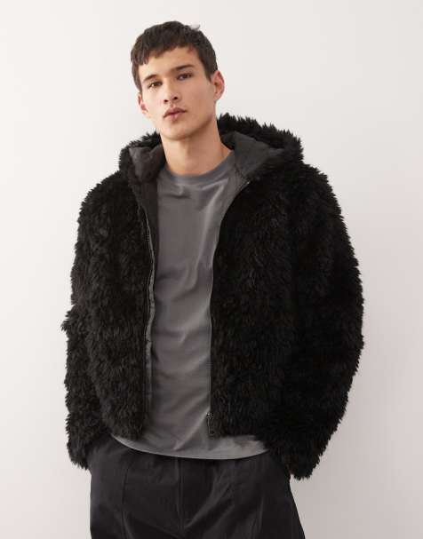 Weekday – Kunstpelzjacke in Schwarz mit Kapuze - view 1