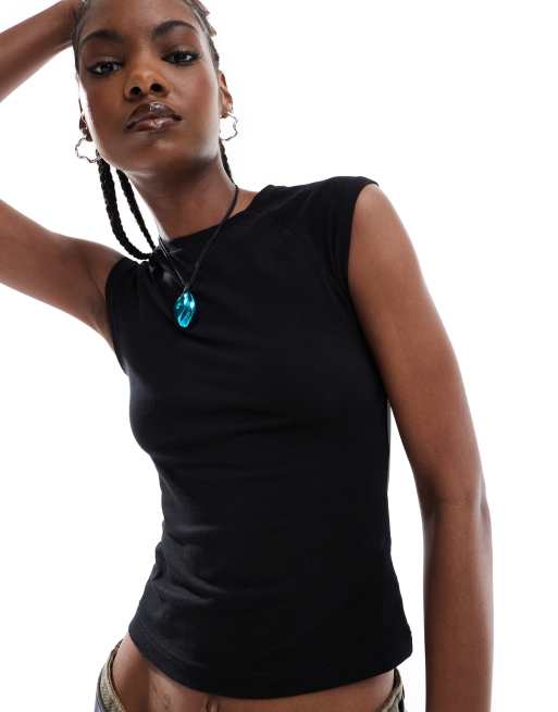 Weekday - Lara - Slim-fit top met kapmouwtjes in zwart