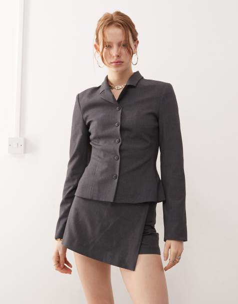 Weekday – Layton – Mörkgrå, figursydd skort, del av set - view 1