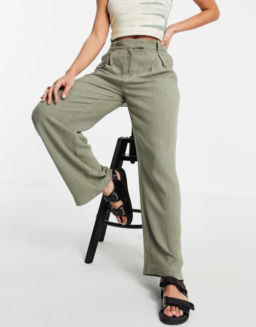 Weekday – Lilah – Dopasowane spodnie w kolorze khaki