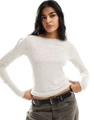 linen blend long sleeve top in beige-Neutral